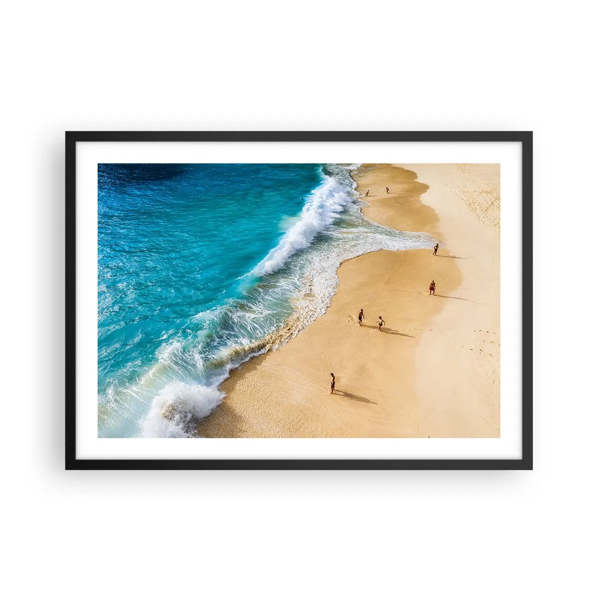 Poster in een zwarte lijst - En dan de zon, het strand… - 70x50 cm