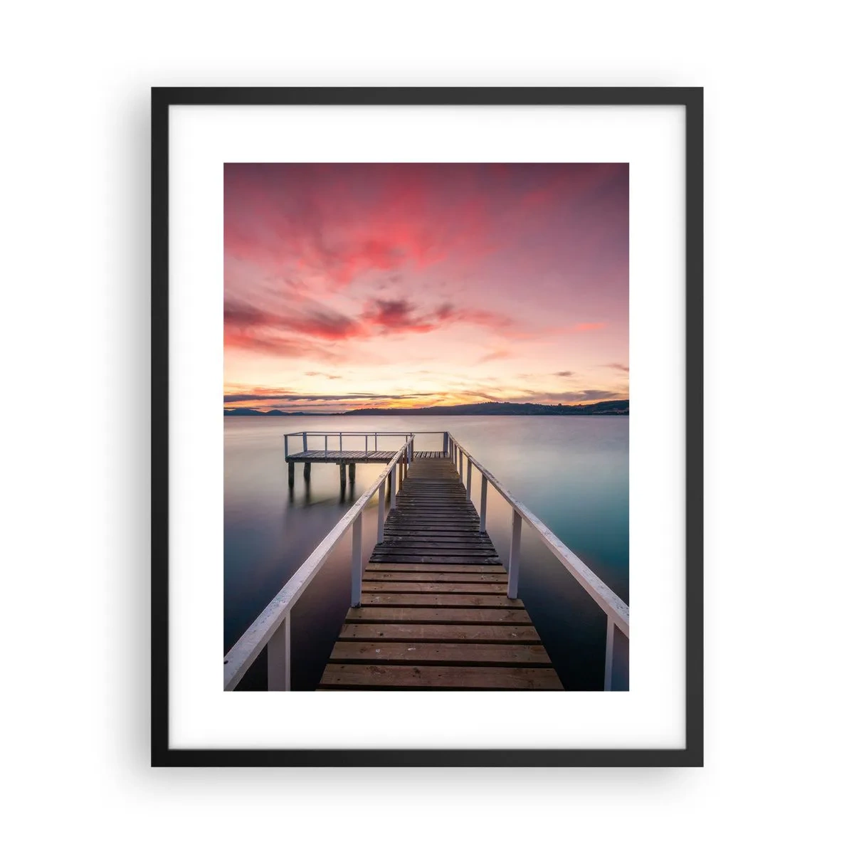 Poster in een zwarte lijst - De zachte vlam van de avond - 40x50 cm