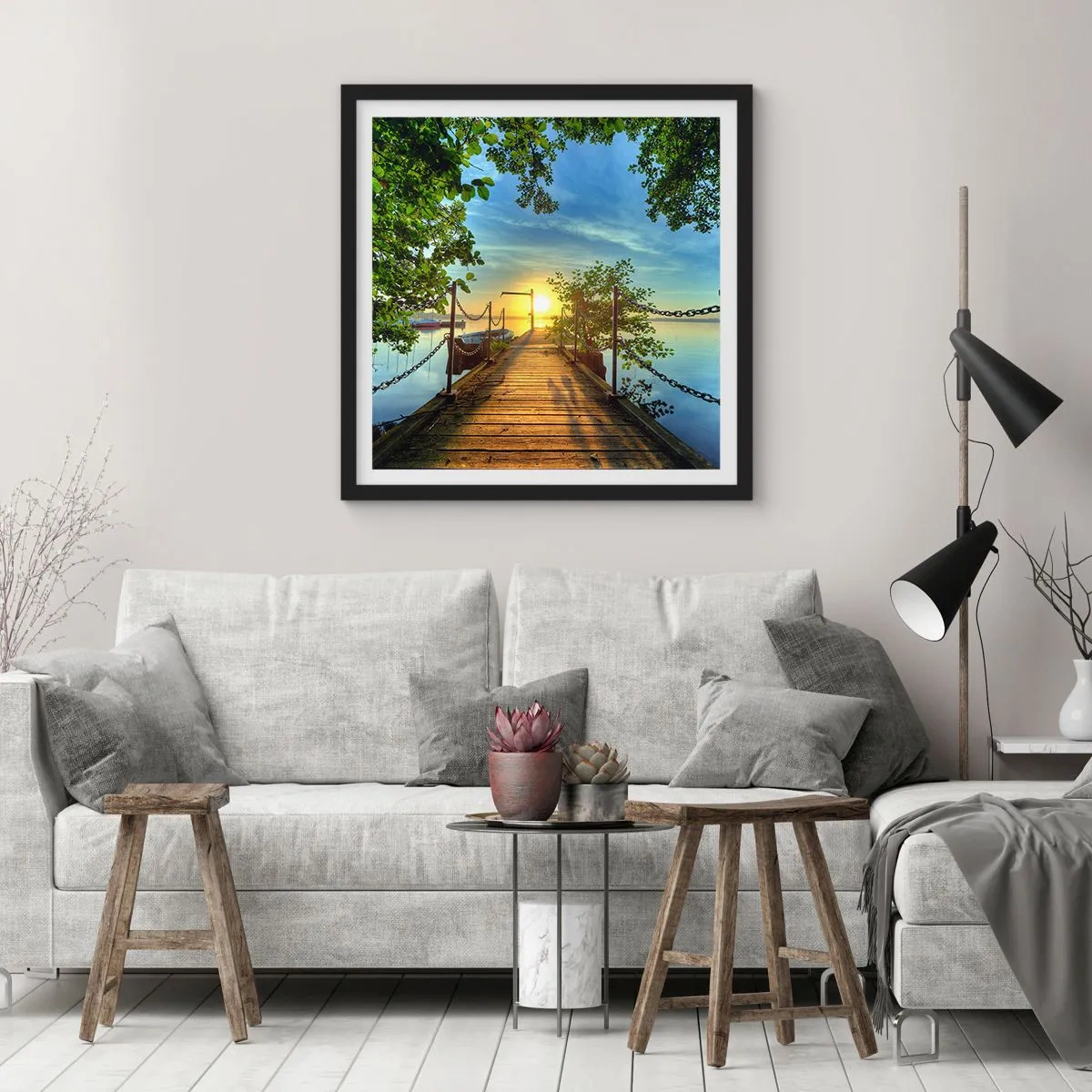 Poster in een zwarte lijst - Zonsondergang boven het water - 30x30 cm
