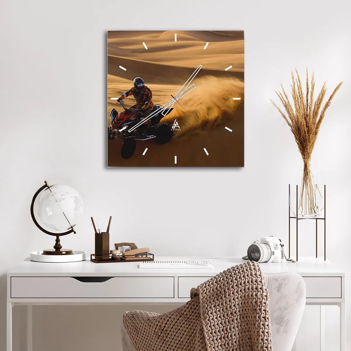 Wandklok - Klok - Op de golven van zand - 40x40 cm