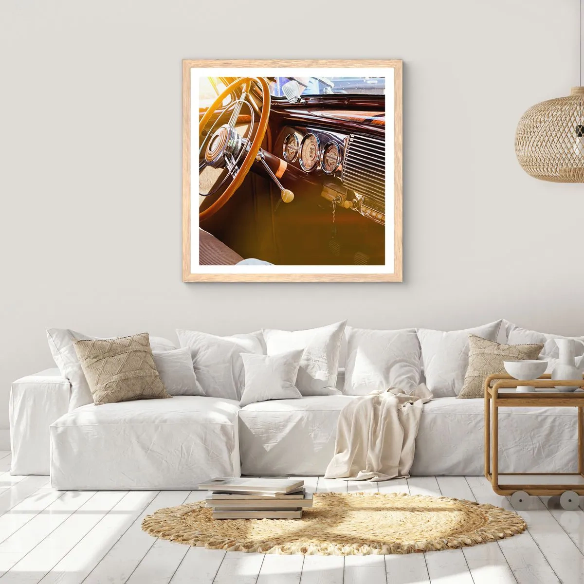 Een poster in een licht eiken lijst - Een adem van luxe uit het verleden - 60x60 cm