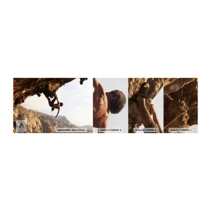 Fotobehang Monster Premium Canvas - De wereld gekrompen in een hand op een rotsblok  - Kalymnos-eiland, Rotsklimmen, Landschap - 100x30 cm