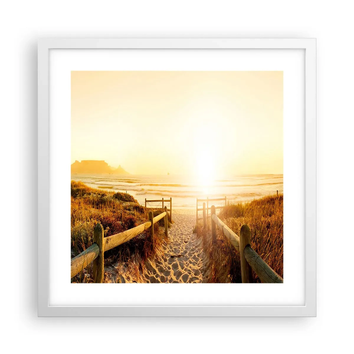 Poster in een witte lijst - Over het duin, richting de zon - 40x40 cm