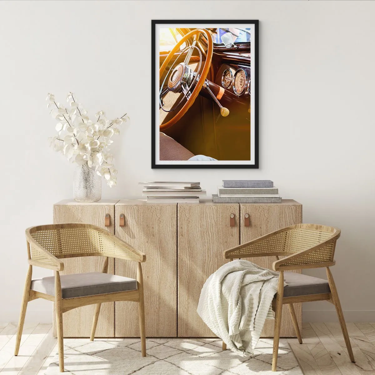 Poster in een zwarte lijst - Een adem van luxe uit het verleden - 61x91 cm