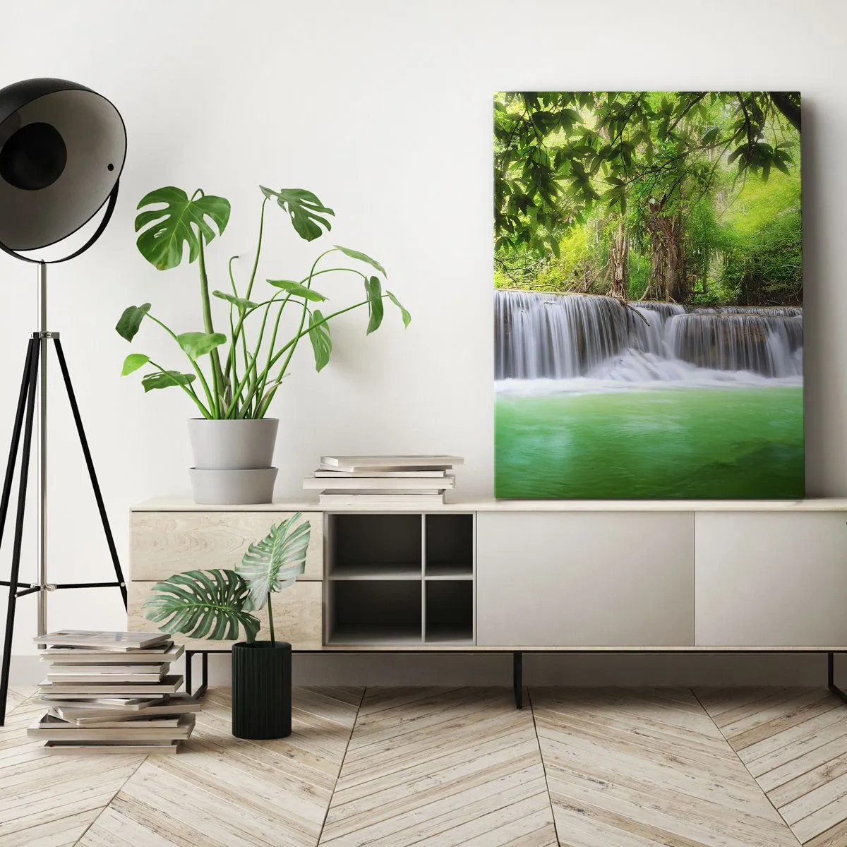 Schilderen op canvas - Een waterval in het groen - 65x120 cm