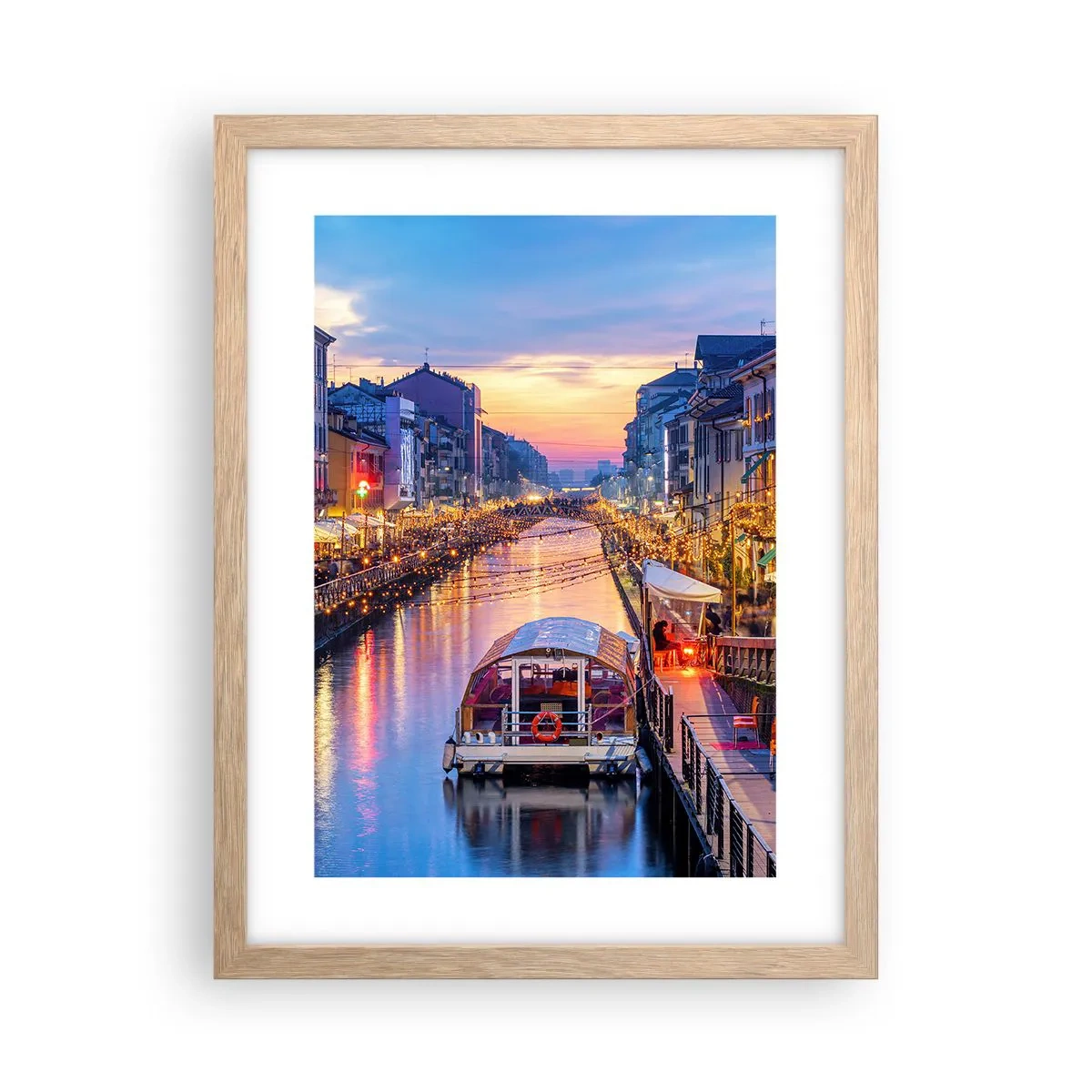 Een poster in een licht eiken lijst - Een avond vol licht en plezier - 30x40 cm
