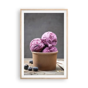 Een poster in een licht eiken lijst - Zoetheid en kou - 61x91 cm