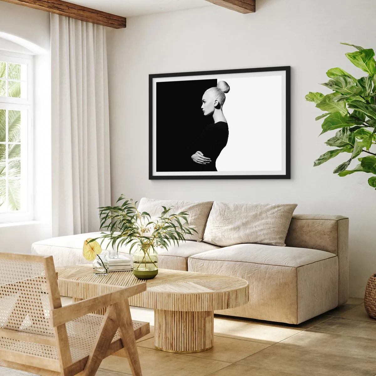 Poster in een zwarte lijst - Gewoon een vrouw - 91x61 cm