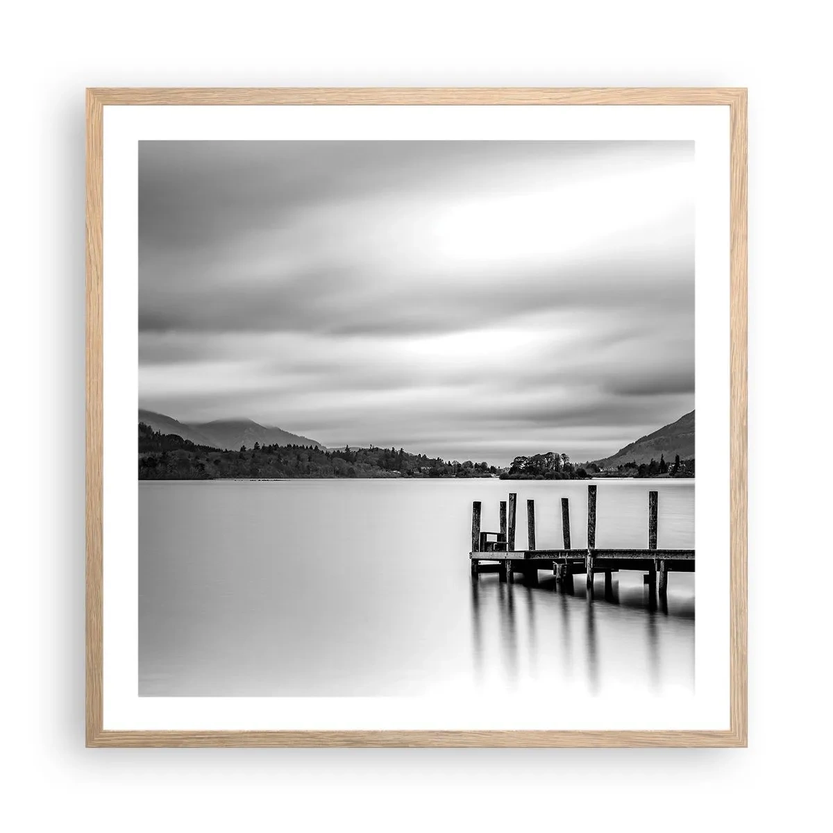 Een poster in een licht eiken lijst - Zachtheid en kracht - 60x60 cm