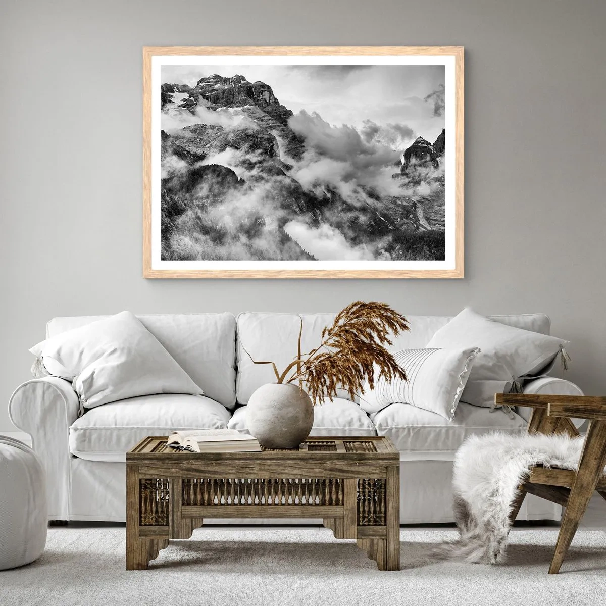 Een poster in een licht eiken lijst - Mooi en wreed - 40x30 cm