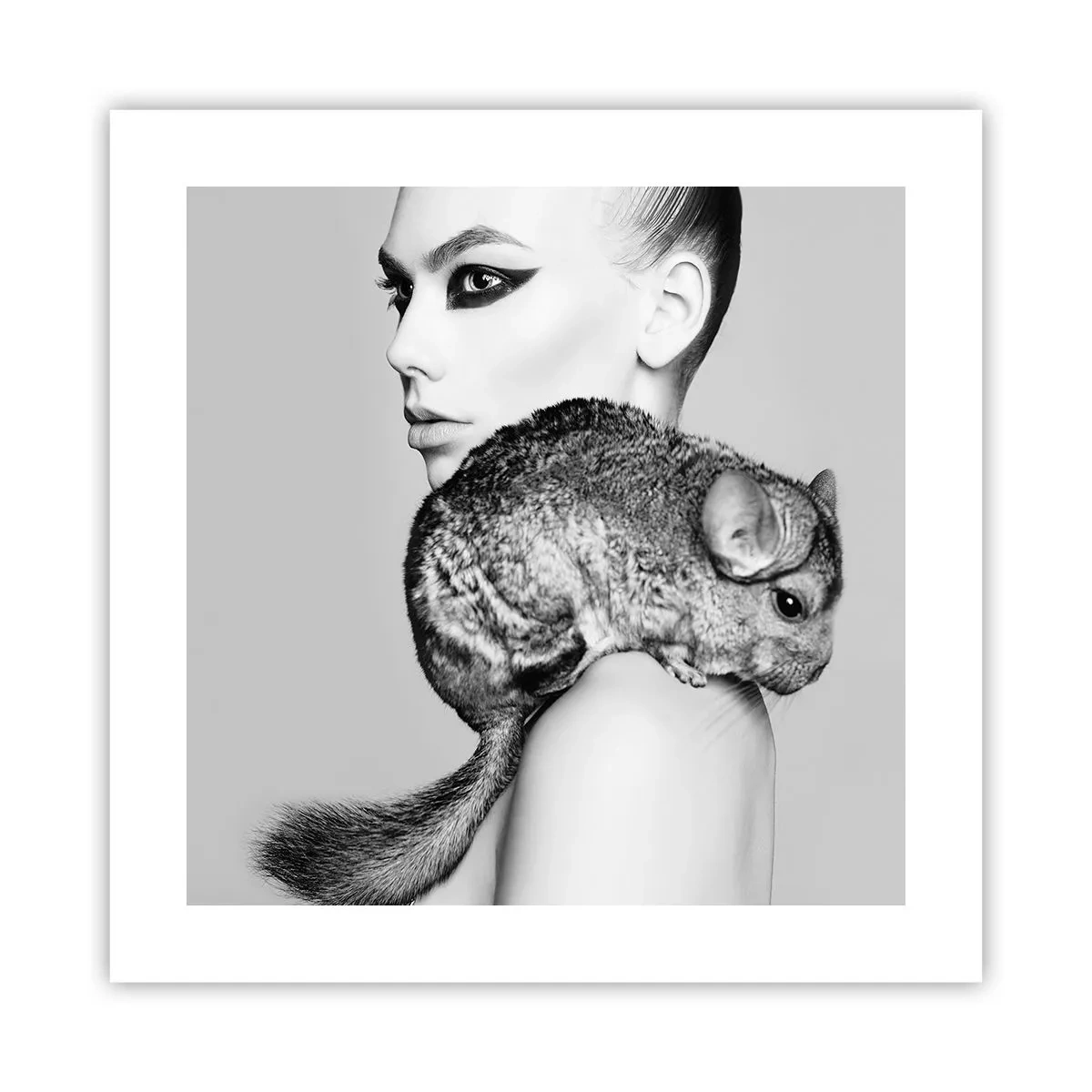 Poster - Dame met een chinchilla - 40x40 cm