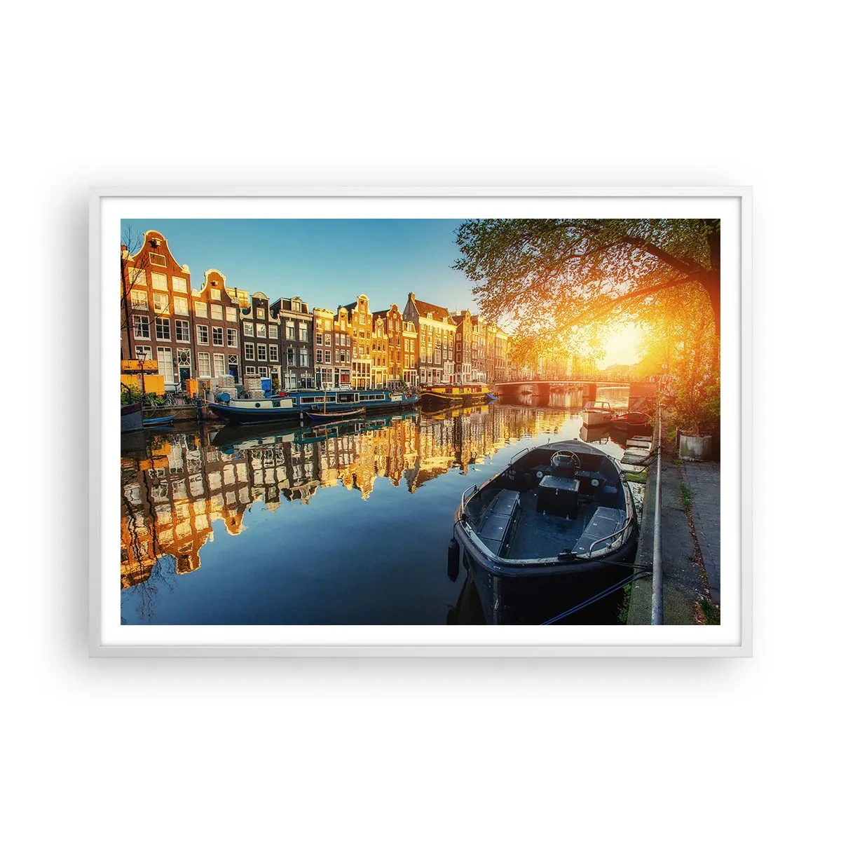 Poster in een witte lijst - Ochtend in Amsterdam - 100x70 cm