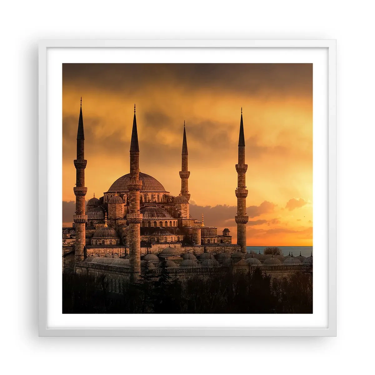 Poster in een witte lijst - God is geweldig - 60x60 cm