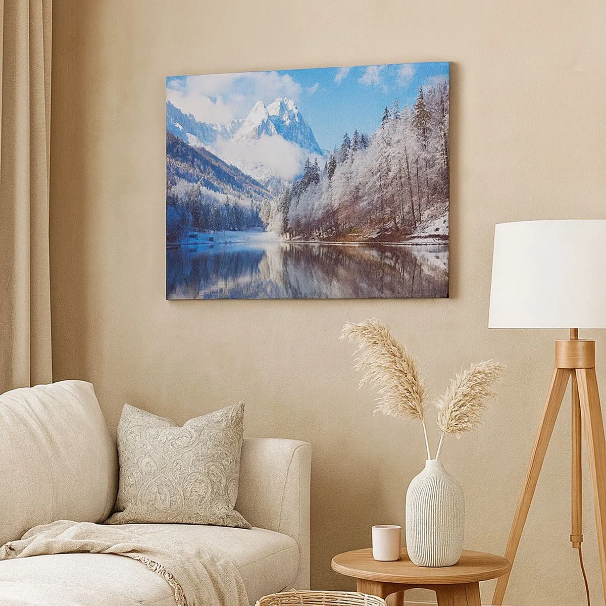 Schilderen op canvas - Winterberglandschap met besneeuwde bomen en een meer - 70x50cm - Sneuwwacht - Moderne wanddecoratie voor woonkamer en slaapkamer ARTTOR