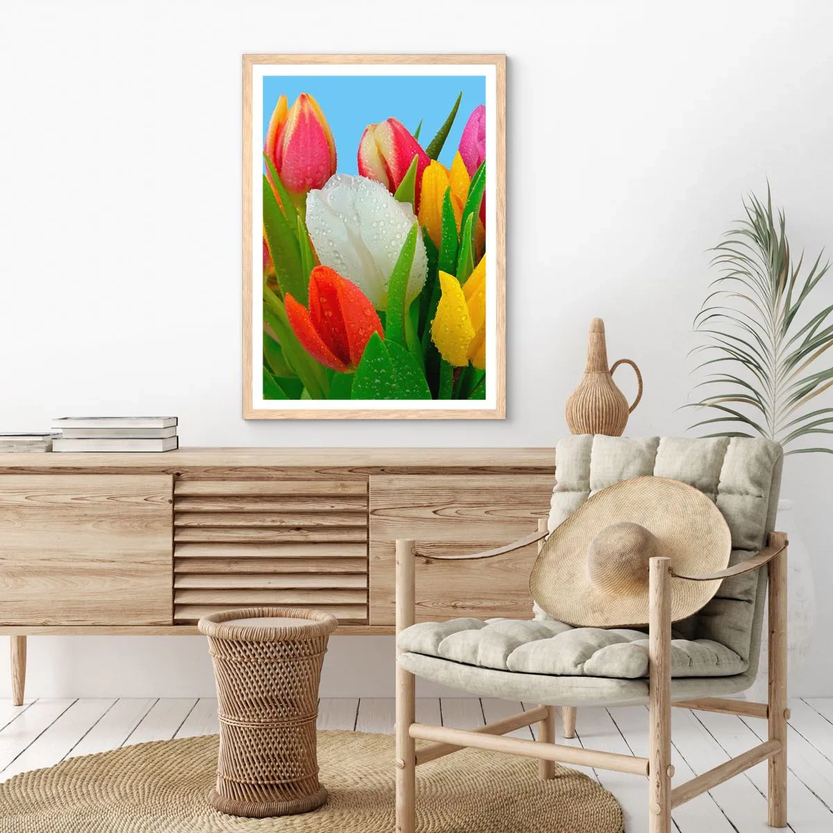 Een poster in een licht eiken lijst - Een bloemenregenboog in dauwdruppels - 50x70 cm