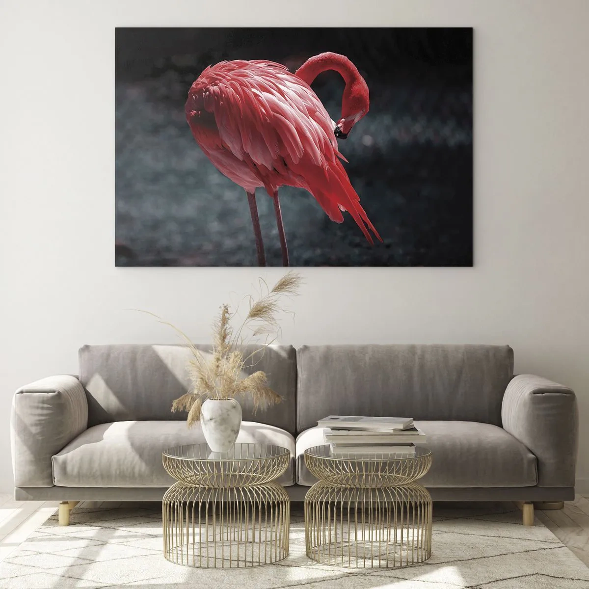 Schilderen op glas - Een flamingo in intense roodtinten op een donkere achtergrond - 70x50cm - Een karmozijnrood gedicht van de natuur - Moderne wanddecoratie voor woonkamer en slaapkamer ARTTOR