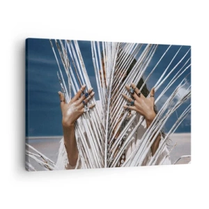 Schilderen op canvas - Een vrouw verbergt zich achter palmbladeren, met ringen aan haar handen. - 70x50cm - Het meisje van de sjamaan? - Moderne wanddecoratie voor woonkamer en slaapkamer ARTTOR