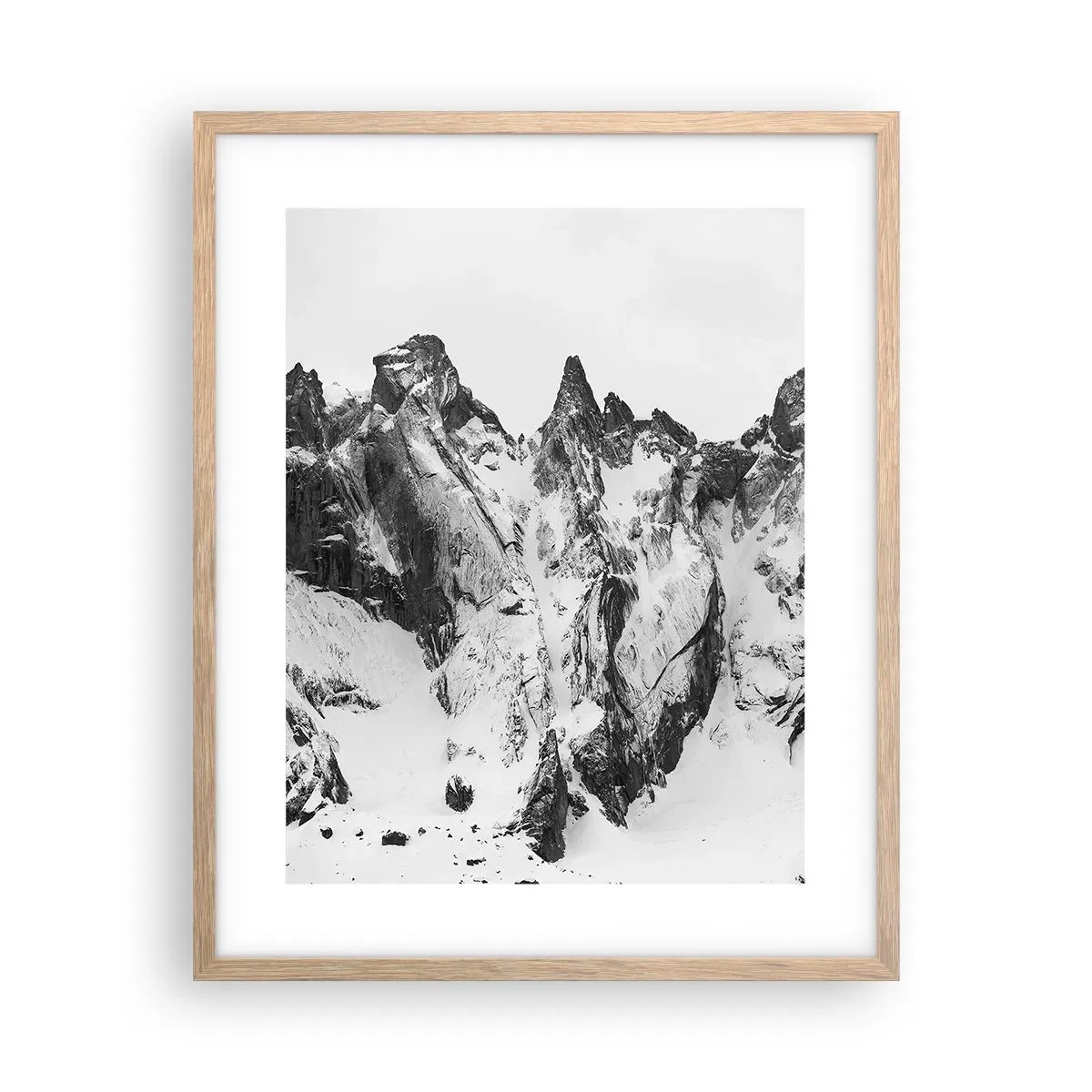 Een poster in een licht eiken lijst - Granieten gevaarlijke nok - 40x50 cm