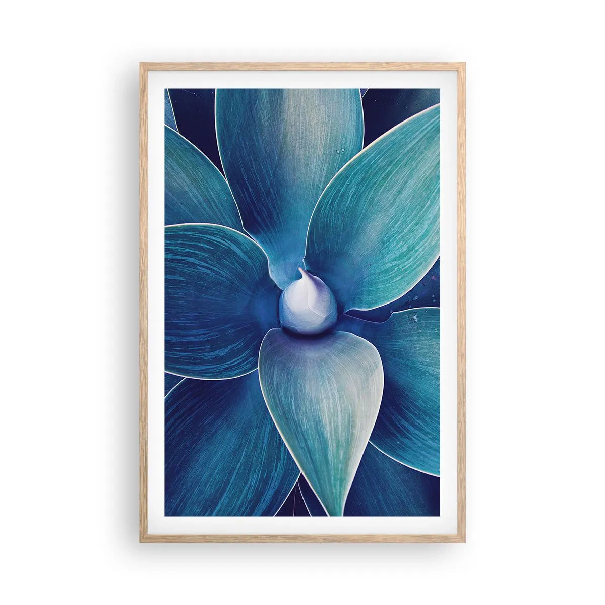 Een poster in een licht eiken lijst - Blauw uit de lucht - 61x91 cm