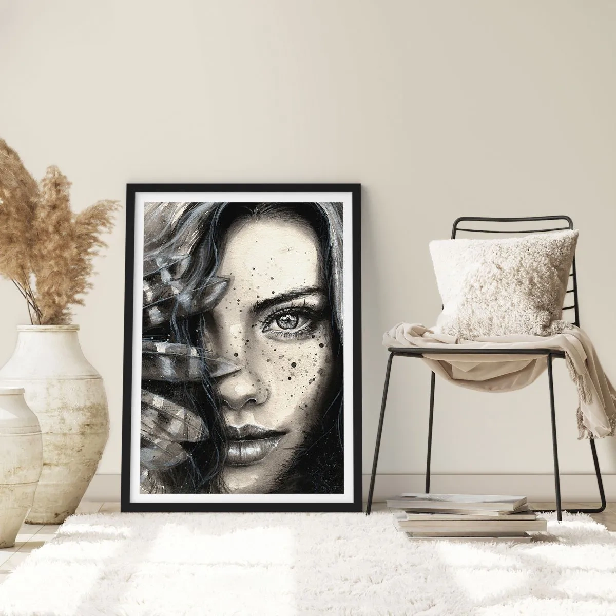 Poster in een zwarte lijst - Portret van een vrouw in monochrome stijl - 50x70cm - Wilde schoonheid - Moderne wanddecoratie voor woonkamer en slaapkamer ARTTOR