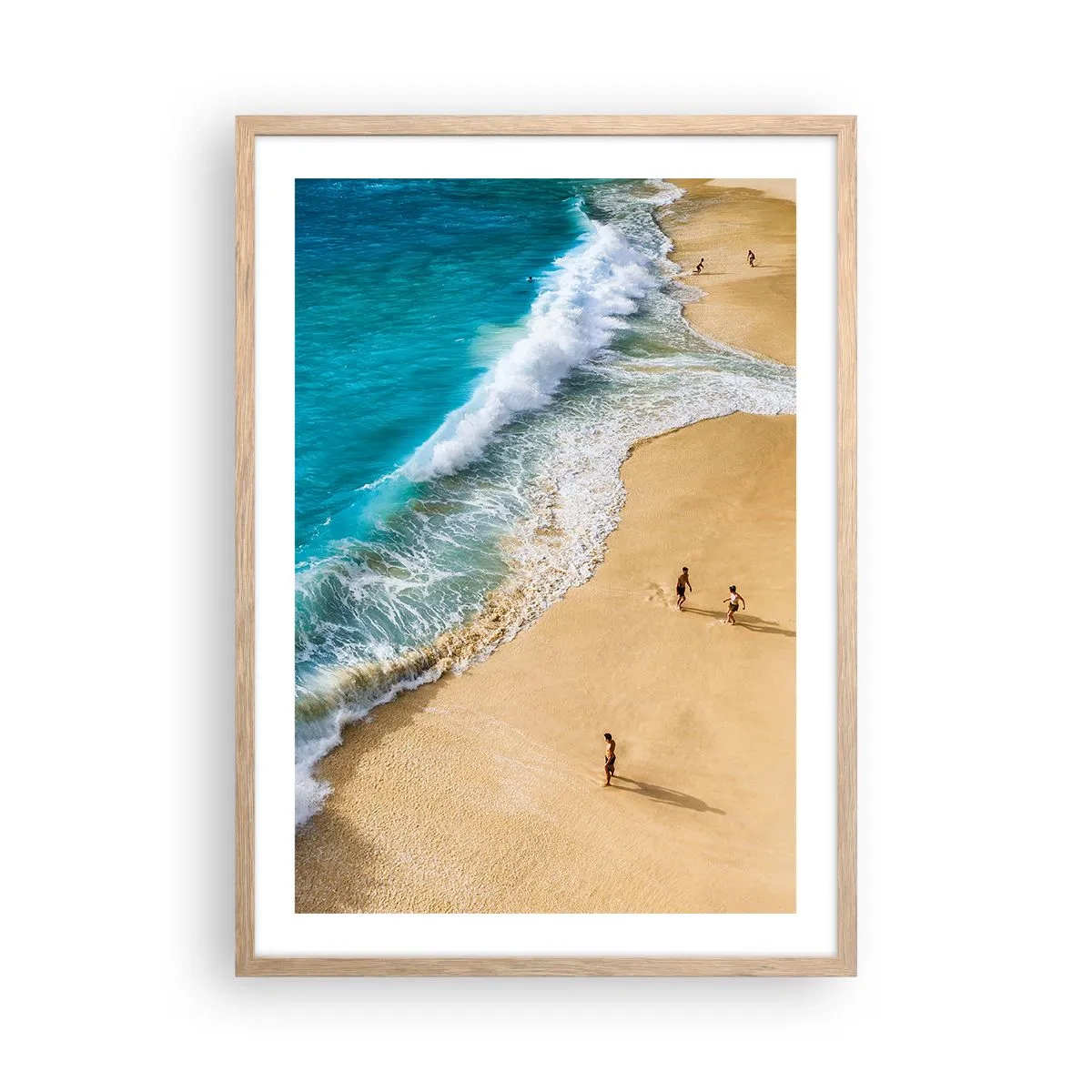 Een poster in een licht eiken lijst - En dan de zon, het strand… - 50x70 cm