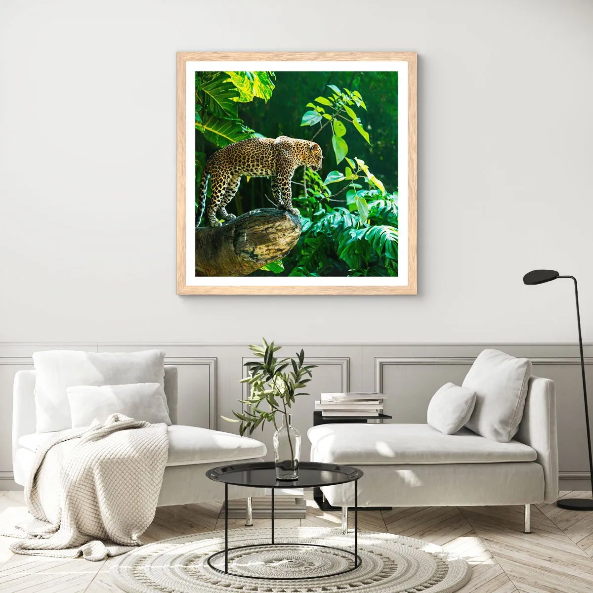 Een poster in een licht eiken lijst - Op jacht? - 60x60 cm