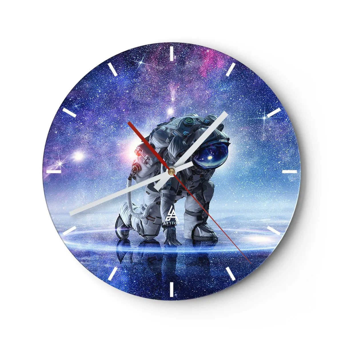 Wandklok - Klok - Een astronaut tegen de achtergrond van een kosmisch sterrenstelsel met intense kleuren. - 30x30cm - De sterrenhemel boven mij - Moderne wanddecoratie voor woonkamer, keuken en slaapkamer ARTTOR