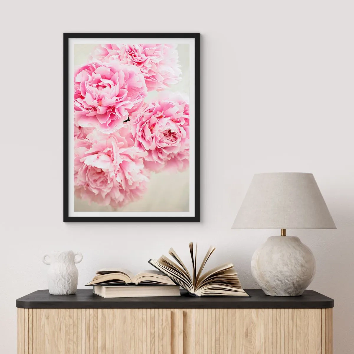 Poster in een zwarte lijst - In roze glamour - 70x100 cm