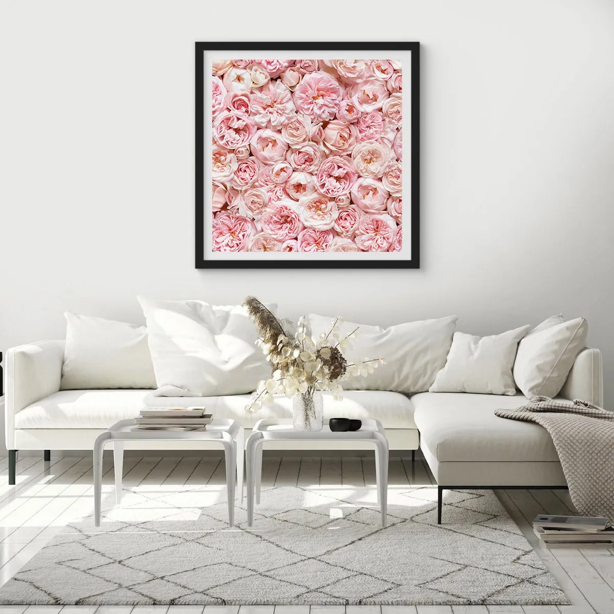Poster in een zwarte lijst - Een bed van rozen - 50x50 cm