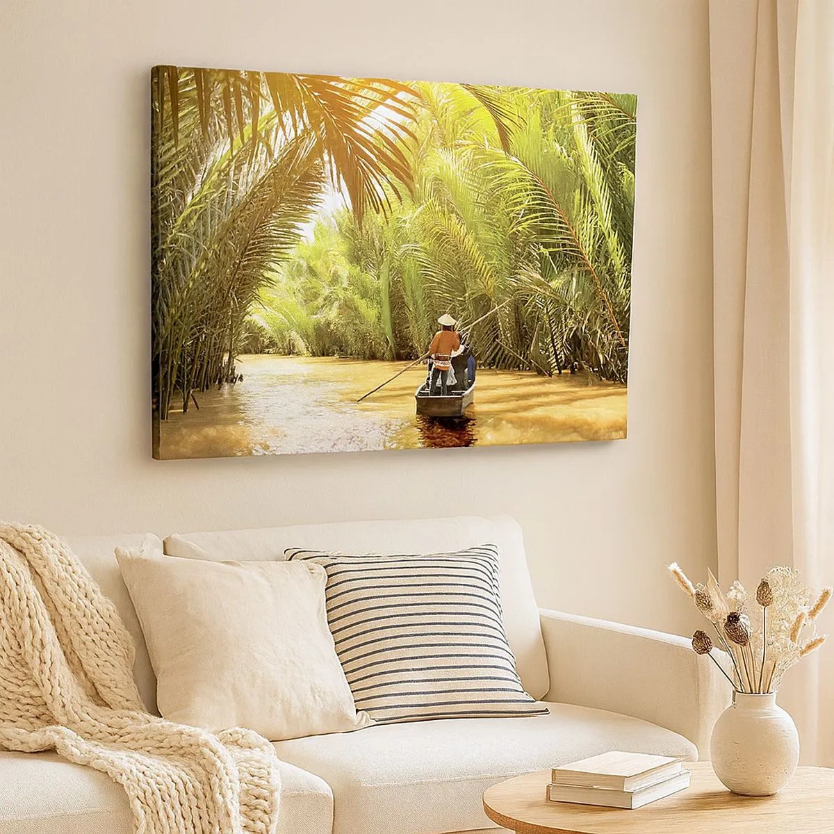Schilderen op canvas - Een boot op een rivier omgeven door tropische vegetatie - 70x50cm - Een palmravijn langs - Moderne wanddecoratie voor woonkamer en slaapkamer ARTTOR