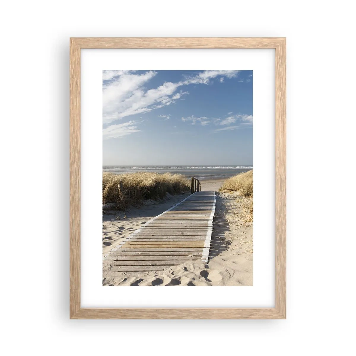 Een poster in een licht eiken lijst - Achter het duin, in het ruisen van gras - 30x40 cm