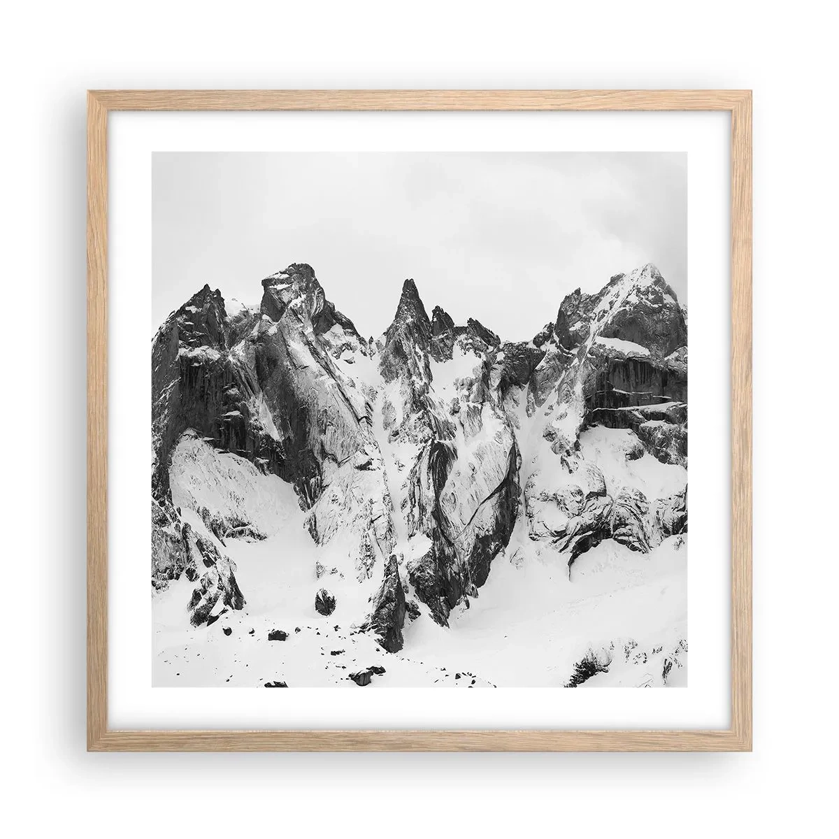 Een poster in een licht eiken lijst - Granieten gevaarlijke nok - 50x50 cm
