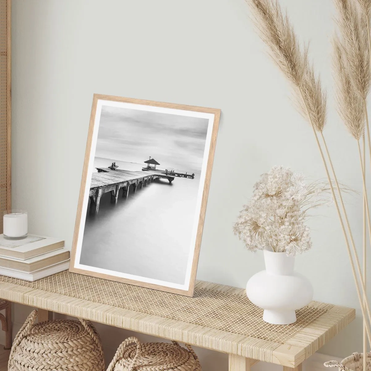 Een poster in een licht eiken lijst - In de verte - 61x91 cm