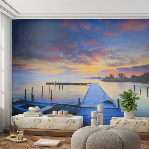 Zelfklevend Fotobehang Deluxe Sticker - Violet-gouden kalmte - Landschap, Meer, Boot - 250x175 cm