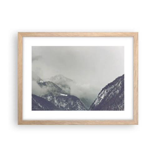 Een poster in een licht eiken lijst - Mistige vallei - 40x30 cm
