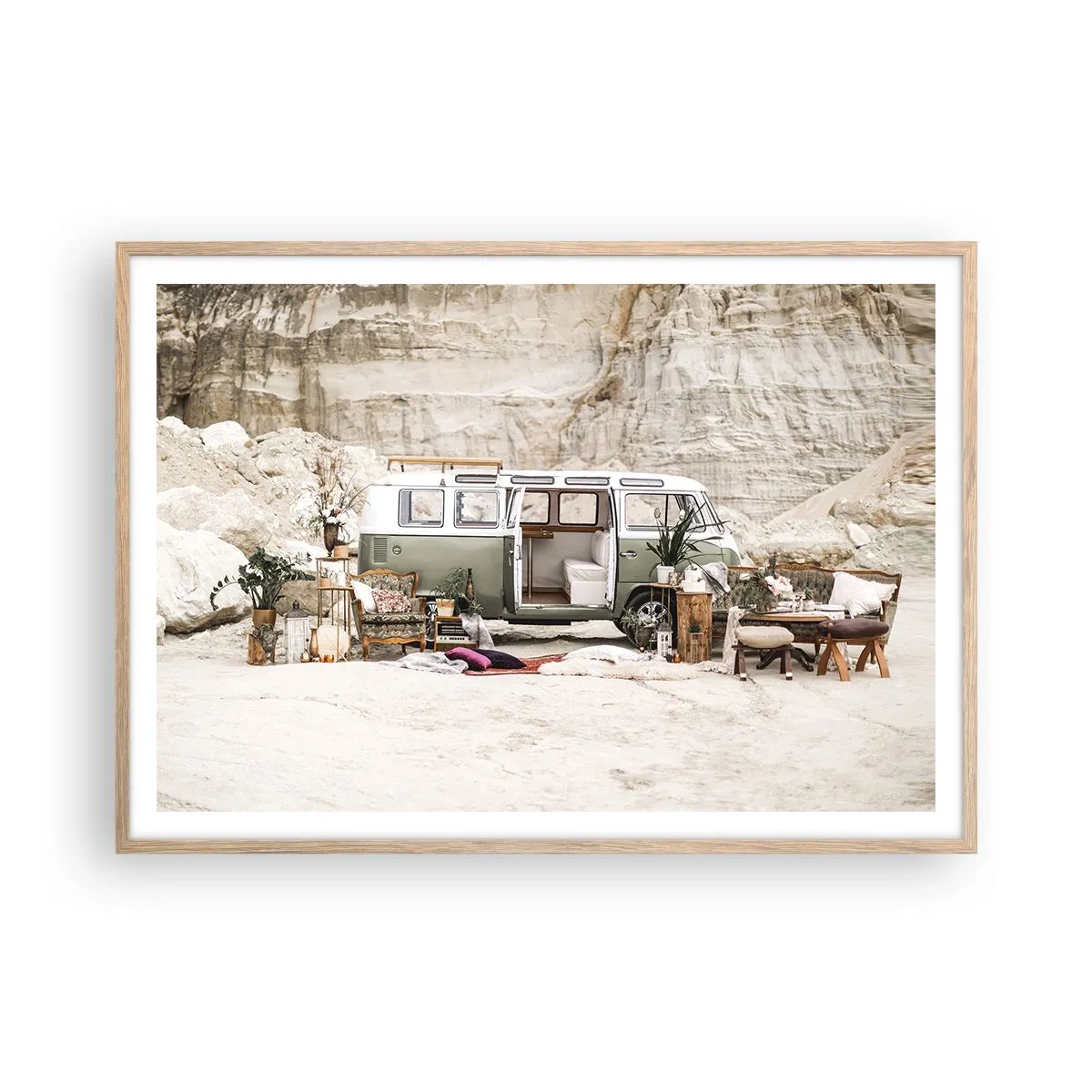Een poster in een licht eiken lijst - Er is de tijd om aan de reis te beginnen - 100x70 cm