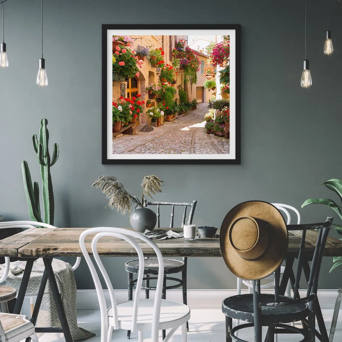 Poster in een zwarte lijst - In de vloed van bloemen - 30x30 cm