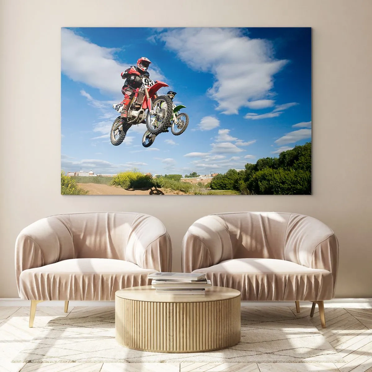 Schilderen op glas - Een motorcoureur in vlucht tegen een blauwe lucht - 70x50cm - Luchtsprong - Moderne wanddecoratie voor woonkamer en slaapkamer ARTTOR