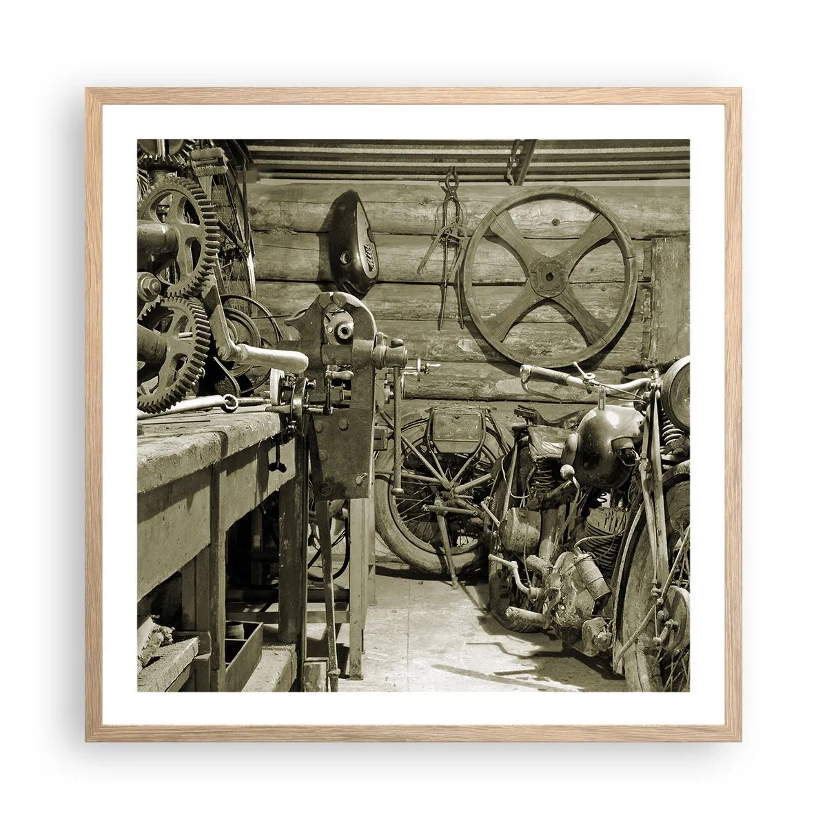 Een poster in een licht eiken lijst - In de schuur van oom Władek - 60x60 cm