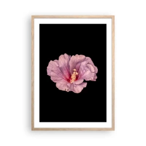 Een poster in een licht eiken lijst - Recht in het hart - 50x70 cm