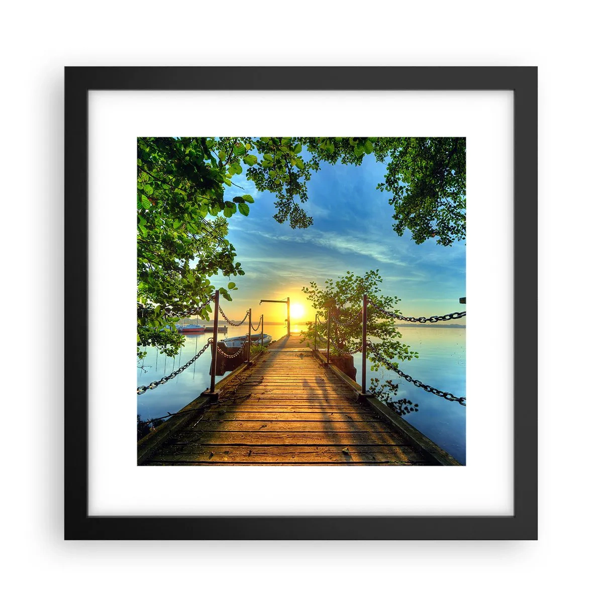 Poster in een zwarte lijst - Zonsondergang boven het water - 30x30 cm