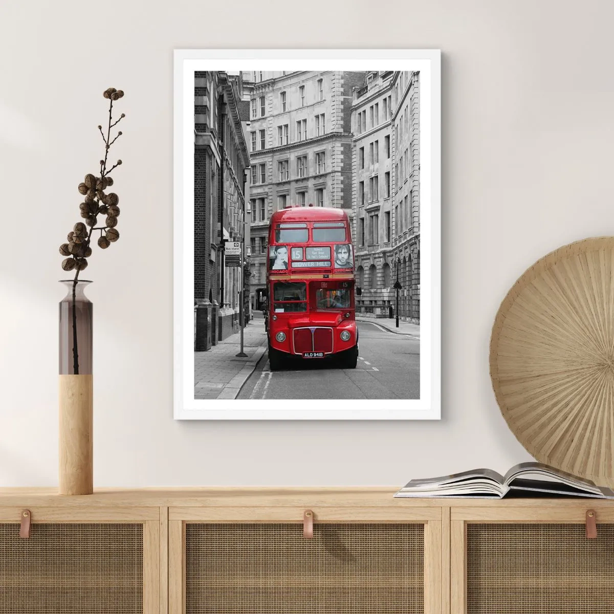 Poster in een witte lijst - Het dagelijkse leven hoeft niet grijs te zijn - 30x40 cm