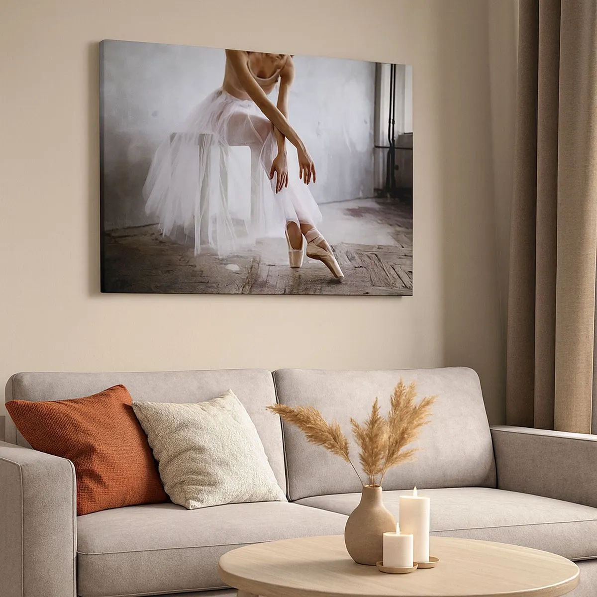 Schilderen op canvas - Een ballerina in een delicate pose tegen een industriële achtergrond - 70x50cm - Voordat de oprijlichten schijnen - Moderne wanddecoratie voor woonkamer en slaapkamer ARTTOR
