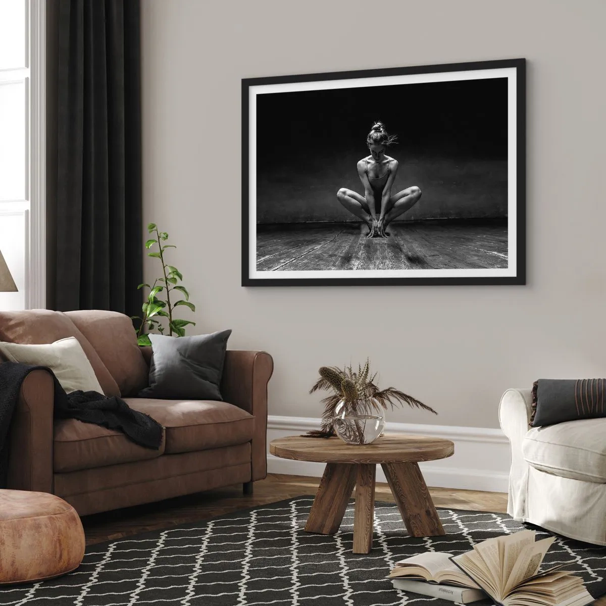 Poster in een zwarte lijst - Concentratie van dansenergie - 70x50 cm