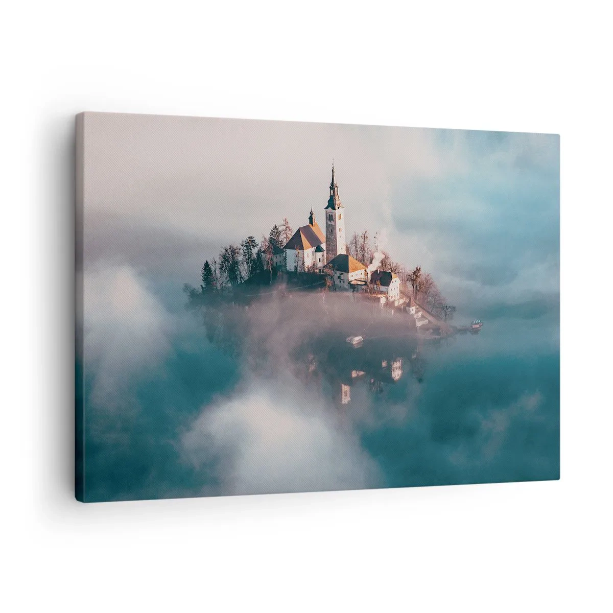 Schilderen op canvas - Een schilderachtig eiland met een kerk omgeven door mist - 70x50cm - droom eiland - Moderne wanddecoratie voor woonkamer en slaapkamer ARTTOR