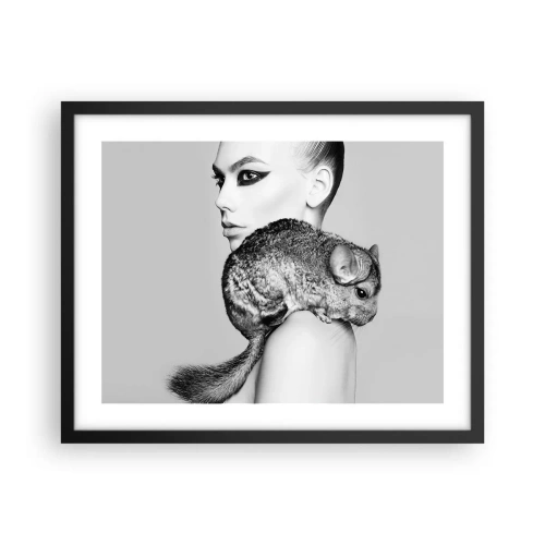 Poster in een zwarte lijst - Dame met een chinchilla - 50x40 cm