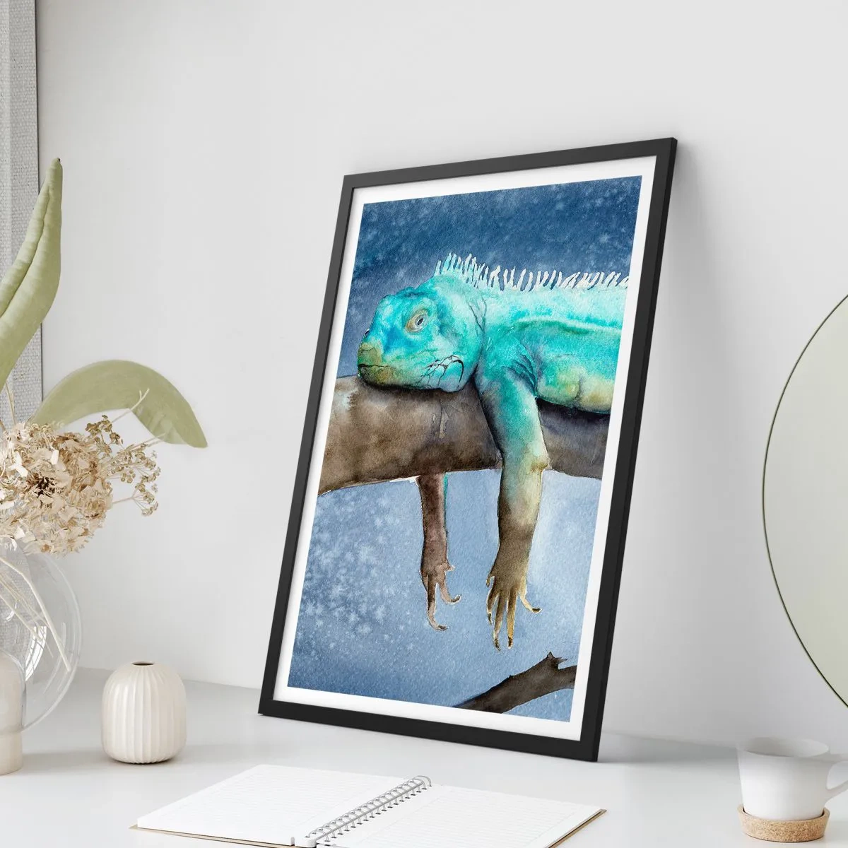 Poster in een zwarte lijst - Een aquarel van een leguaan die op een tak rust. - 50x70cm - Het is goed! - Moderne wanddecoratie voor woonkamer en slaapkamer ARTTOR