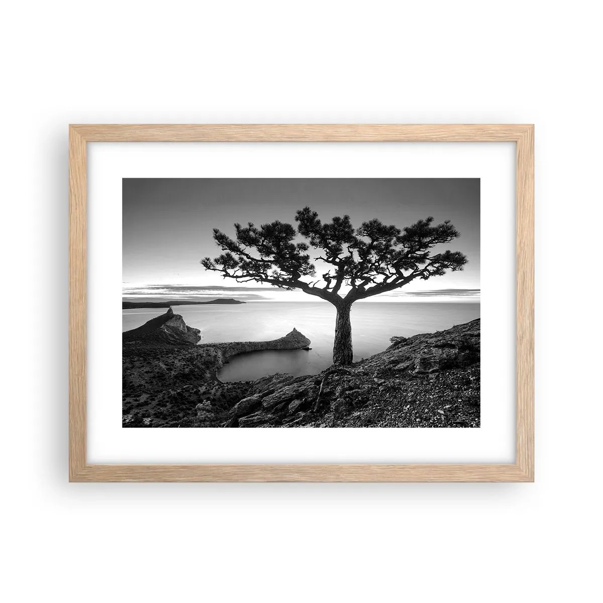 Een poster in een licht eiken lijst - Stilte aan de horizon - 40x30 cm