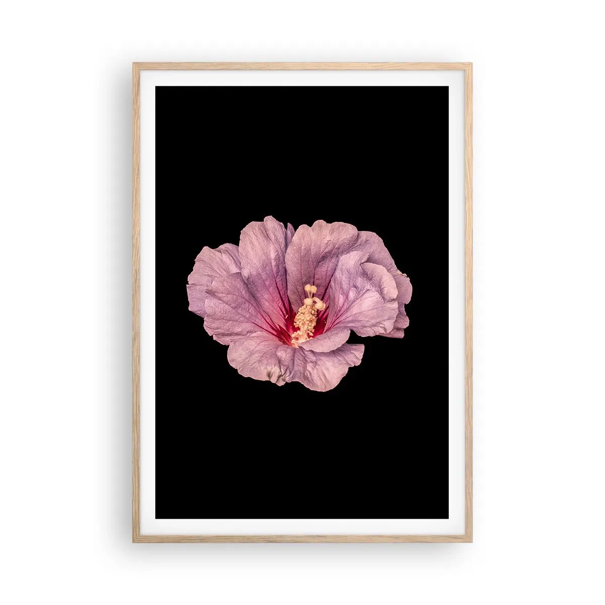 Een poster in een licht eiken lijst - Recht in het hart - 70x100 cm