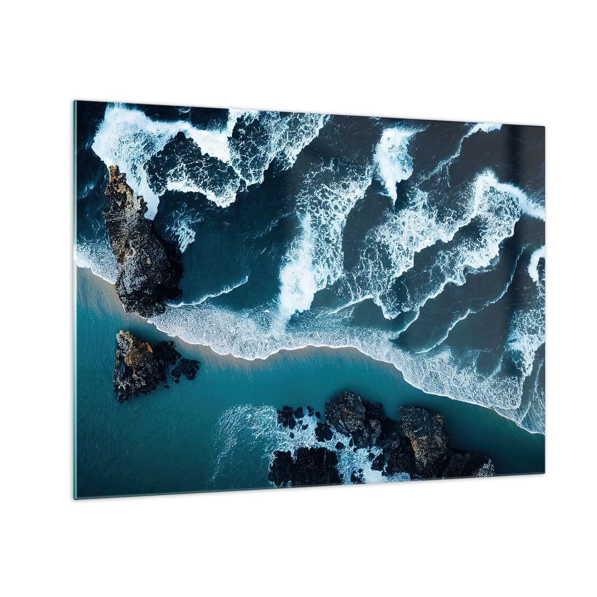 Schilderen op glas - Zee golven die tegen de rotsachtige kust beuken - 70x50cm - In golven gewikkeld - Moderne wanddecoratie voor woonkamer en slaapkamer ARTTOR